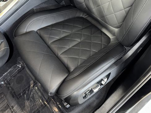 Certified 2025 BMW X5 sDrive40i w/ Climate Comfort Package image 34