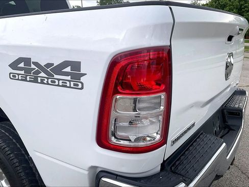 Used 2019 RAM 2500 Big Horn image 28