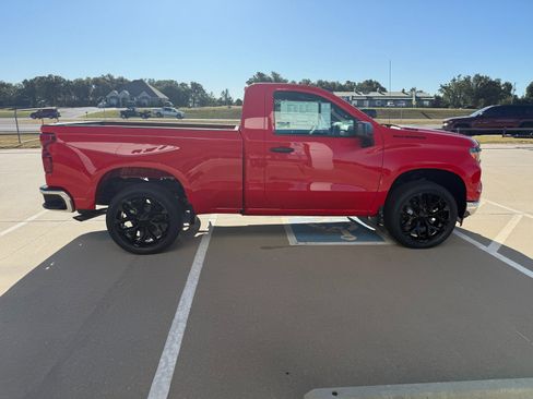 New 2026 Chevrolet Silverado 1500 W/T image 10