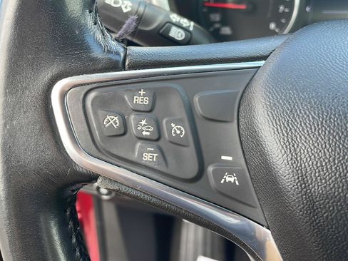 Used 2019 Chevrolet Equinox LT w/ Driver Convenience Package FWD image 16
