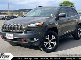 Used 2015 Jeep Cherokee Trailhawk w/ Comfort/Convenience Group AWD/4WD video 1