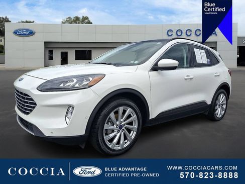 Certified 2022 Ford Escape Titanium w/ Titanium Elite Package AWD/4WD image 1