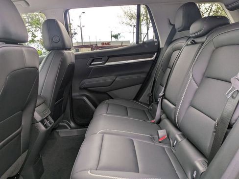 New 2026 GMC Terrain Denali w/ LPO, Black Badging Package AWD/4WD image 18