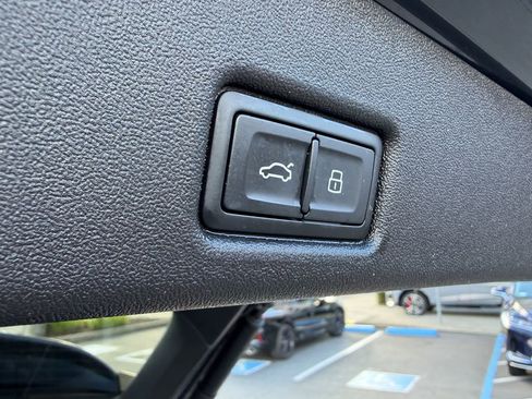 Used 2025 Audi Q5 Premium Plus w/ Premium Plus image 28