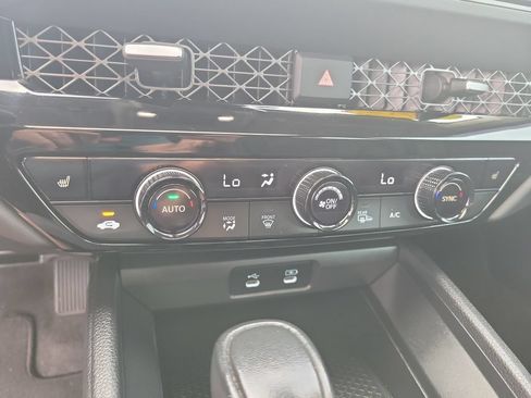 Used 2023 Honda Accord EX-L image 21