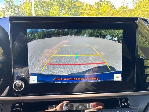 Certified 2025 Toyota Camry SE image 36