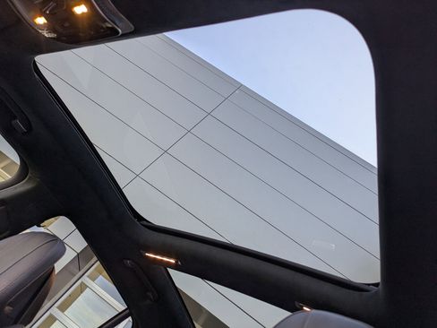 Used 2023 Mercedes-Benz EQS 450+ 4MATIC SUV image 16