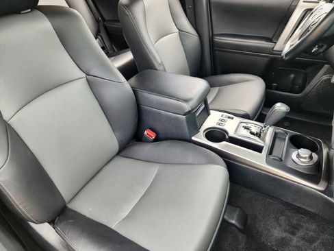 Used 2024 Toyota 4Runner SR5 Premium AWD/4WD image 10