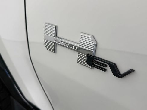 New 2026 GMC Hummer EV 4x4 Crew Cab image 16