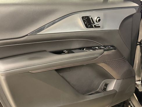 Used 2024 Cadillac Lyriq Tech RWD image 14