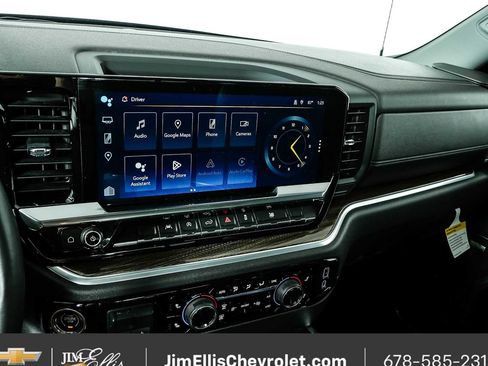 Used 2023 Chevrolet Silverado 1500 RST w/ Redline Edition AWD/4WD image 13