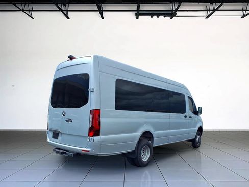 Used 2023 Mercedes-Benz Sprinter 3500 image 4