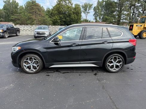Used 2019 BMW X1 xDrive28i w/ Convenience Package AWD/4WD image 1