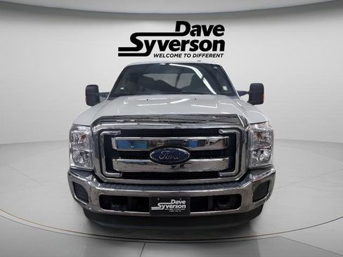 Used 2015 Ford F250 XLT w/ XLT Interior Package image 2