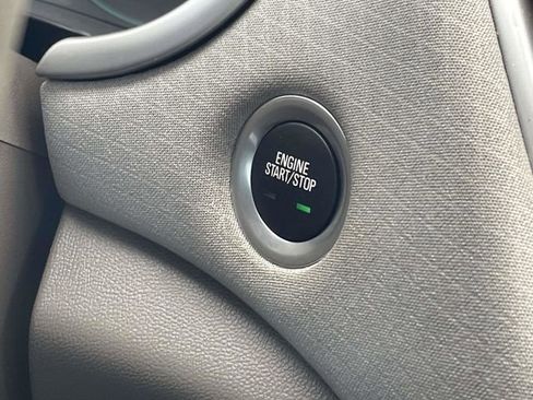 Used 2025 Chevrolet Malibu LT image 19