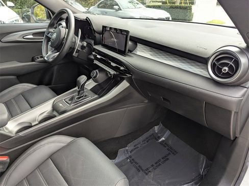 Used 2024 Alfa Romeo Tonale Ti image 21