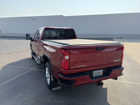 Used 2020 Chevrolet Silverado 3500 High Country w/ Z71 Off-Road Package AWD/4WD image 4
