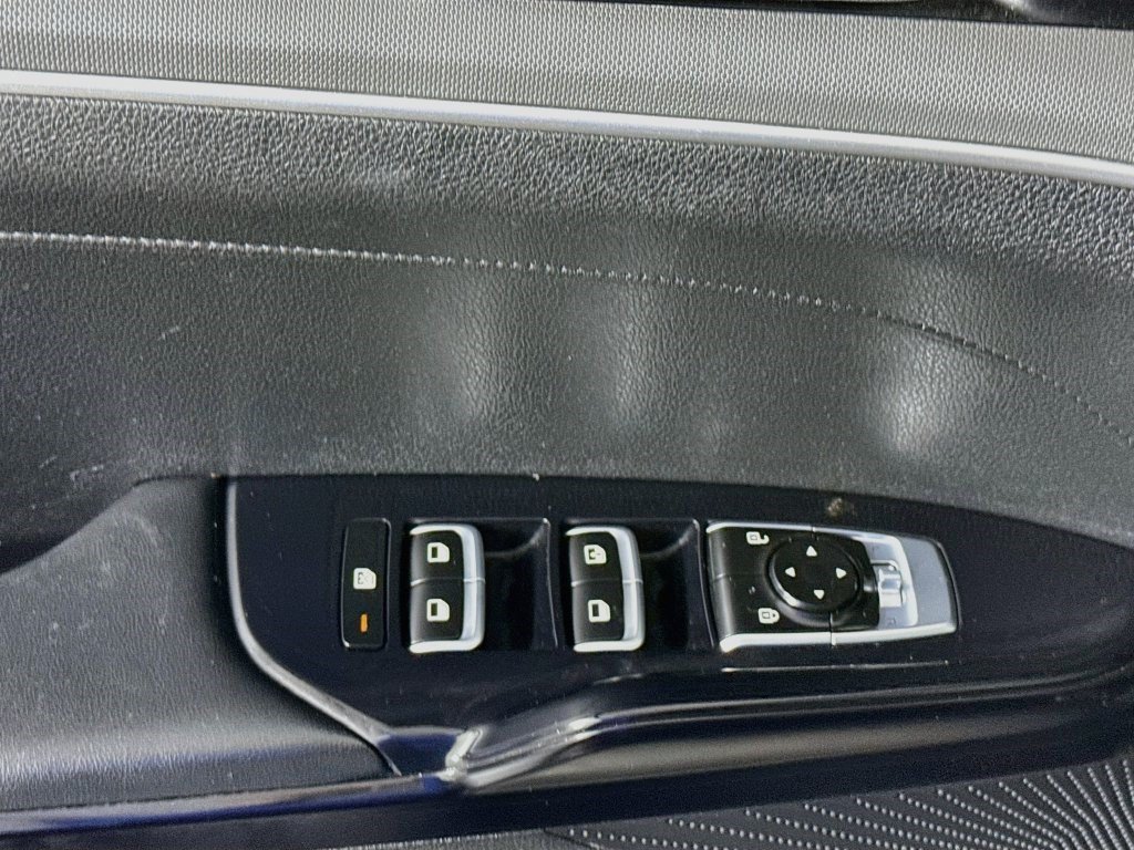 Used 2022 Kia K5 LXS FWD image 23