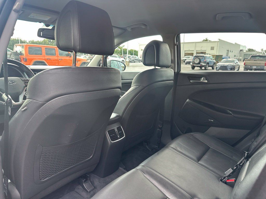 Used 2018 Hyundai Tucson Limited w/ Cargo Package FWD image 27