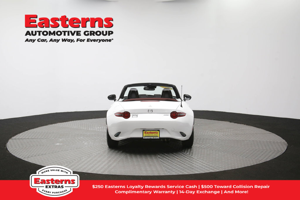 Used 2018 MAZDA MX-5 Miata Grand Touring RWD image 36
