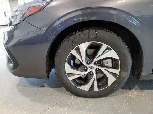 Used 2025 Subaru Legacy Premium image 12