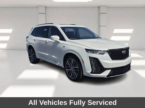 Certified 2024 Cadillac XT6 Sport w/ Technology Package AWD/4WD image 7