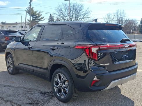 New 2026 Kia Seltos LX image 5