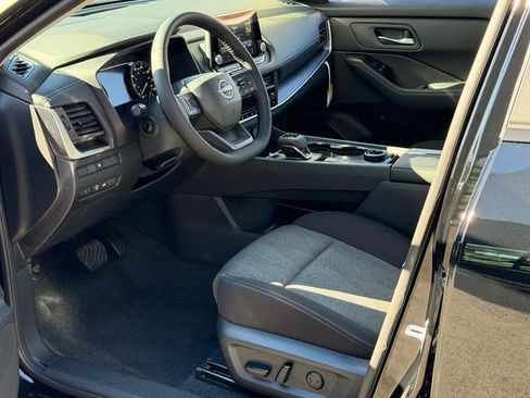 New 2026 Nissan Rogue SV AWD/4WD image 11
