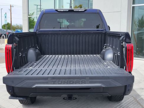 Used 2023 Toyota Tundra SR5 w/ SR5 Convenience Package AWD/4WD image 29