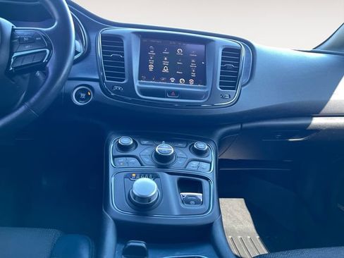 Used 2015 Chrysler 200 S w/ Navigation & Sound Group I image 11