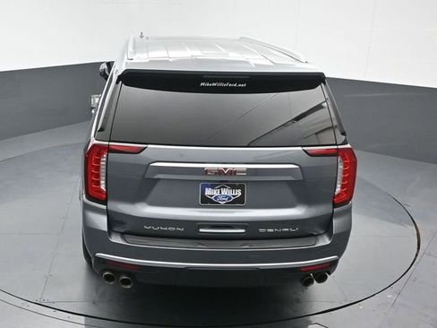 Used 2022 GMC Yukon XL Denali image 14