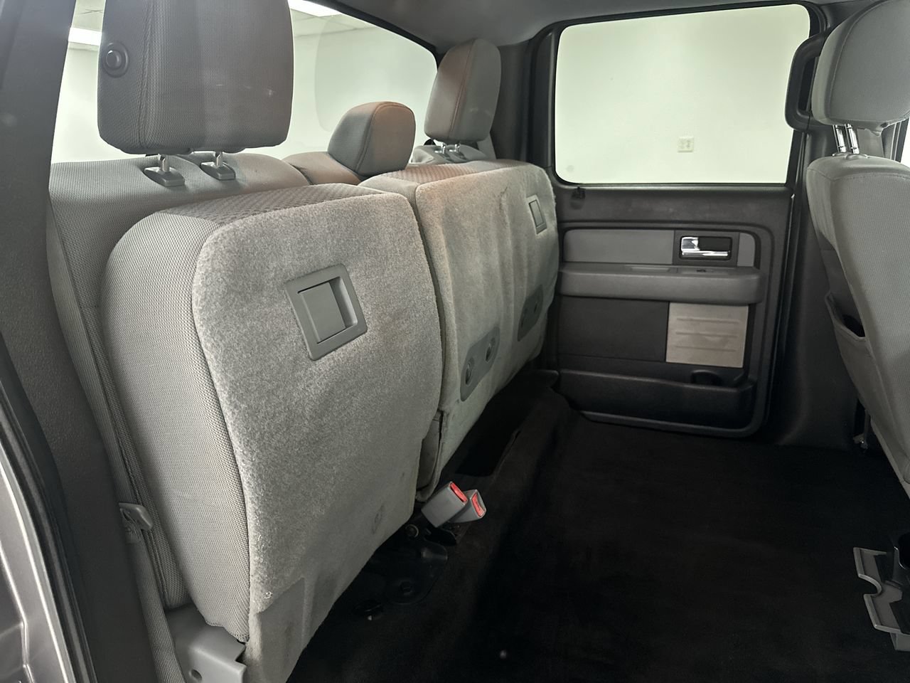 Used 2014 Ford F150 XLT AWD/4WD image 24