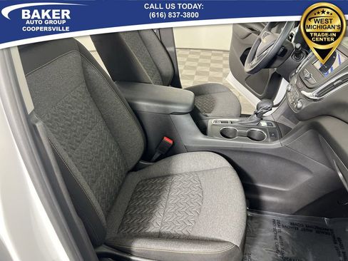 Used 2023 Chevrolet Equinox LT image 27
