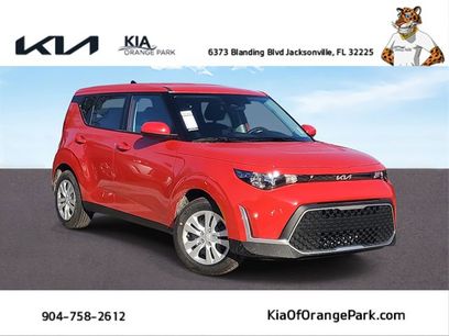 New 2025 Kia Soul LX