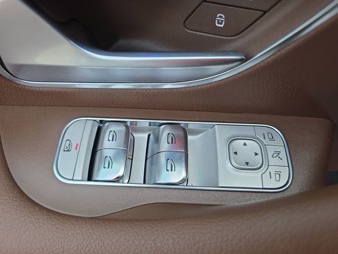 New 2026 Mercedes-Benz GLS 450 4MATIC image 29