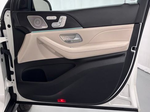 Certified 2023 Mercedes-Benz GLS 450 4MATIC image 20