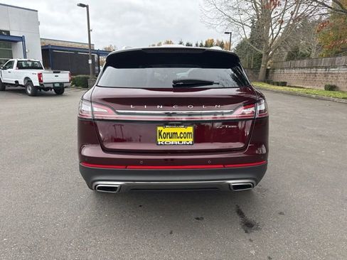 Used 2019 Lincoln Nautilus Reserve image 4