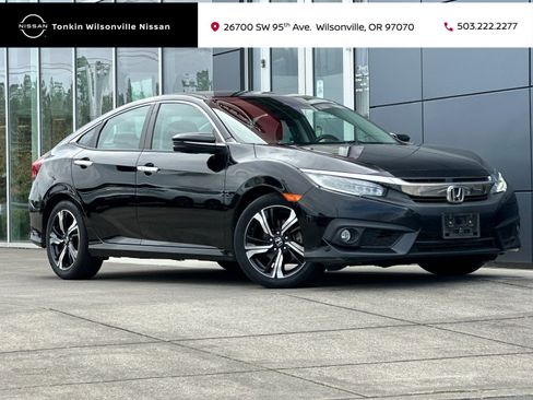 Used 2016 Honda Civic Touring image 1