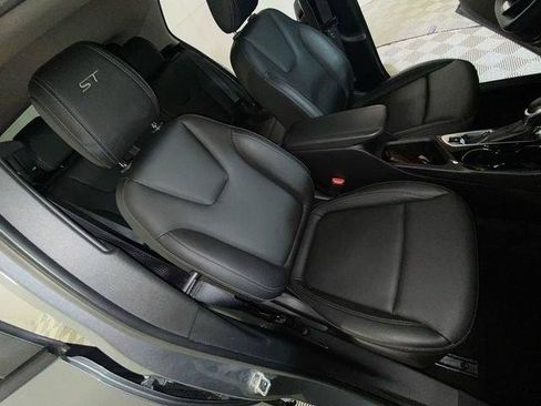 Used 2024 Buick Encore GX Sport Touring w/ Experience Buick Package FWD image 18