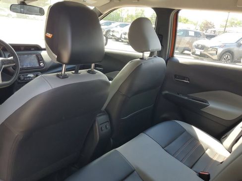 Used 2023 Nissan Kicks SR w/ SR Premium Package FWD image 10