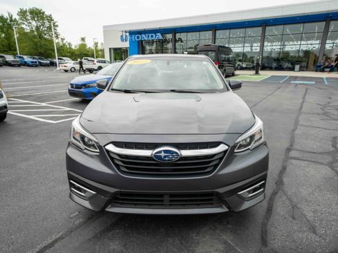Used 2022 Subaru Legacy Limited AWD/4WD image 2