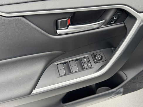 New 2025 Toyota RAV4 XLE Premium image 18