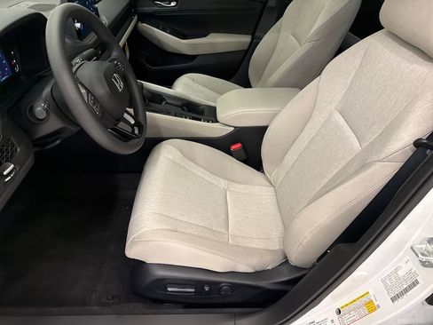 New 2026 Honda Accord SE image 18