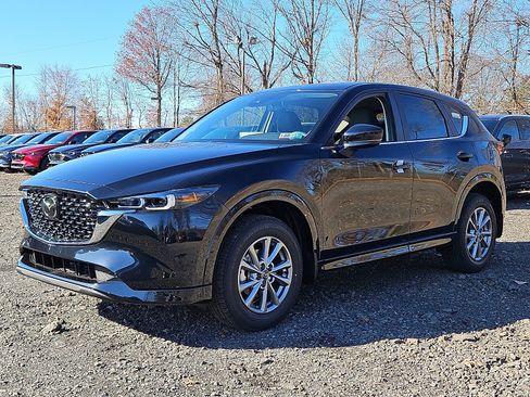 New 2025 MAZDA CX-5 AWD 2.5 S w/ Preferred Package image 3