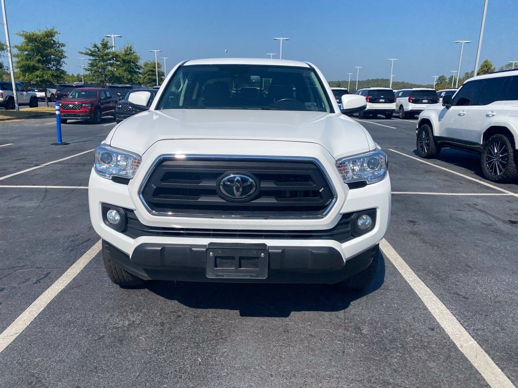 Used 2023 Toyota Tacoma SR5 w/ Technology Package AWD/4WD image 2