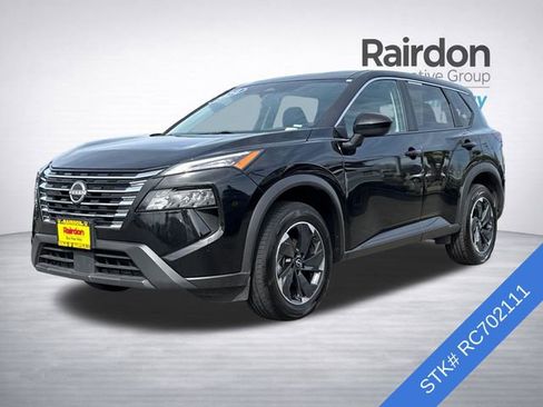 Used 2024 Nissan Rogue SV AWD/4WD image 3