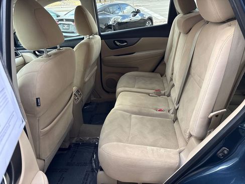 Used 2015 Nissan Rogue SV w/ SV Premium Package image 15