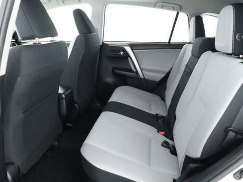 Used 2018 Toyota RAV4 XLE image 20