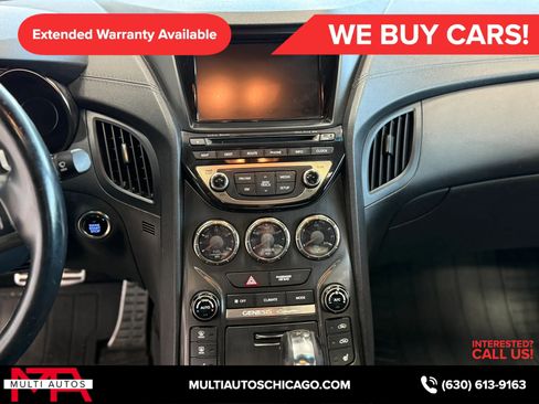 Used 2013 Hyundai Genesis 3.8 RWD image 21