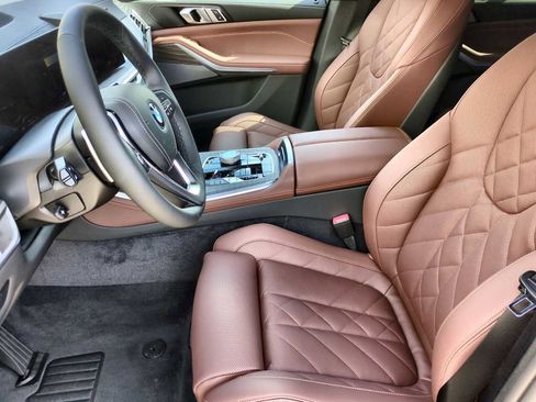 Used 2026 BMW X5 xDrive50e w/ Executive Package image 16